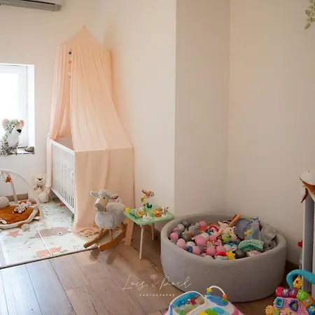 Prázdninový dům Maison Atypique, Grande Terrasse Avec Jacuzzi *