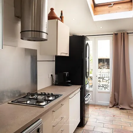 Prázdninový dům Maison Atypique, Grande Terrasse Avec Jacuzzi